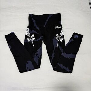 Civil Regime Rose Leggings